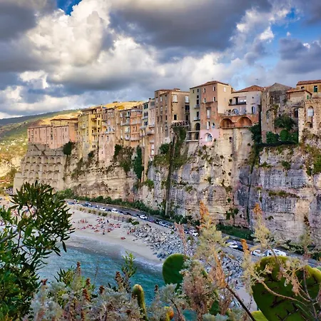 Aparthotel Bloom Tropea *
