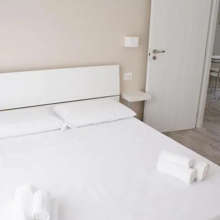 Bloom Tropea מלון דירות