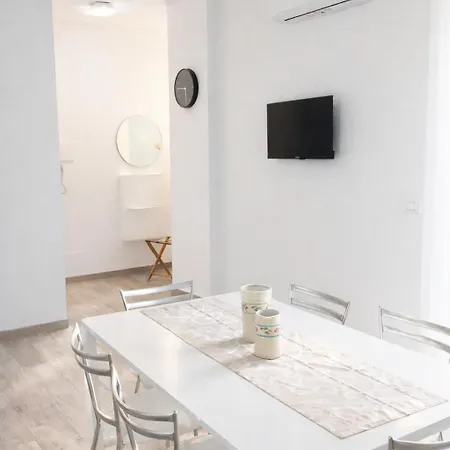 Aparthotel Bloom Tropea 4*