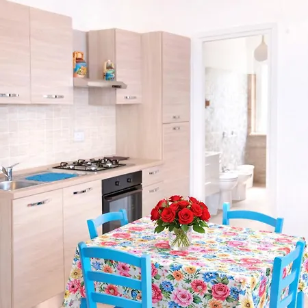 Aparthotel Bloom Tropea 4*
