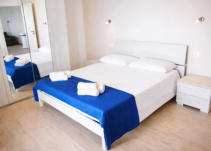 Bloom Tropea Aparthotel 4*