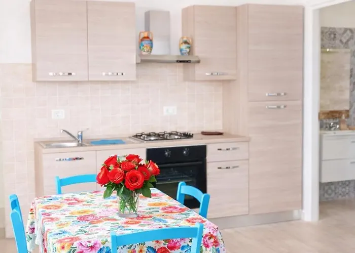 Aparthotel Bloom Tropea 4*